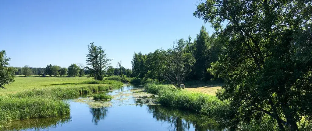 Trasy motocyklowe Mazury: Odkryj najlepsze szlaki i widoki