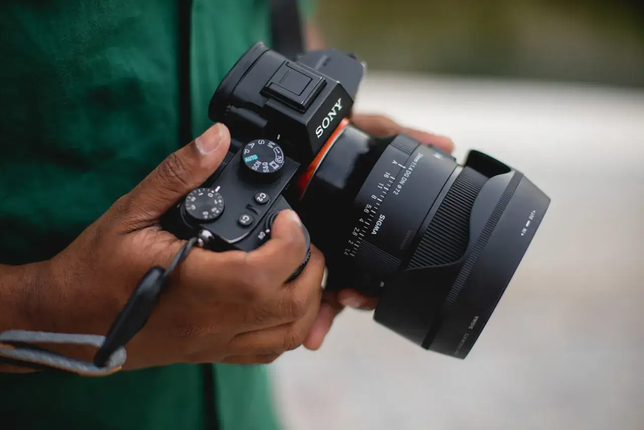 Jak wybrać idealną ogniskową obiektywu i uniknąć błędów w fotografii