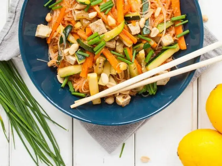 Pad Thai: Zdrowy czy tuczący? Odkryj prawdę i jedz świadomie