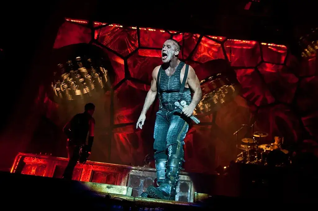 Ile kosztuje organizacja koncertu? Zaskakujące wydatki, które musisz znać