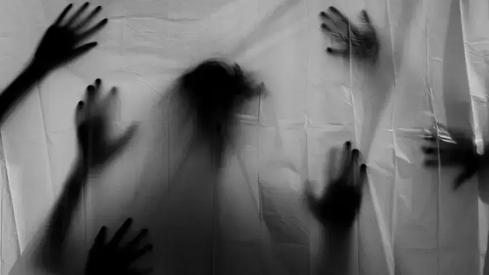 Jak rozpoznać opętanie od choroby psychicznej - kluczowe różnice