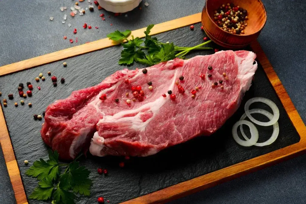 Jak przygotować idealną karkówkę na grillu - sekrety soczystego mięsa