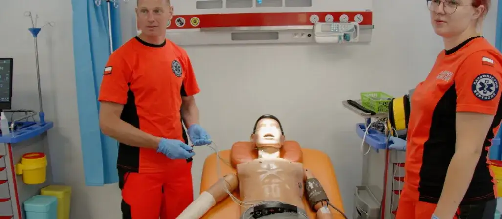 Jakie studia magisterskie po ratownictwie medycznym? Odkryj możliwości rozwoju