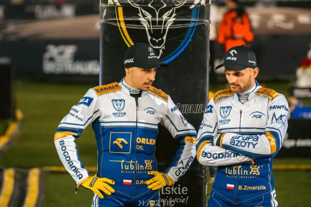 Statystyki PGE Ekstraligi: kluczowe dane o zawodnikach i drużynach