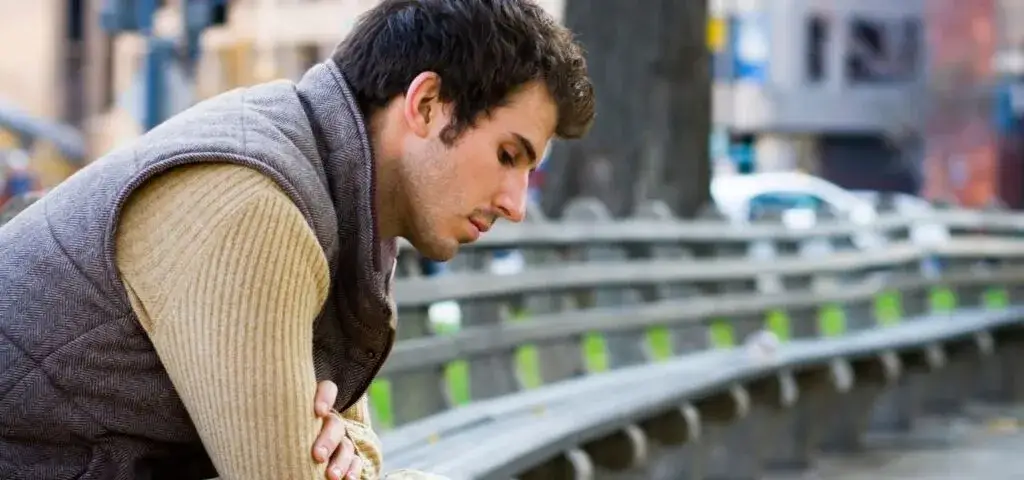 Jak rozpoznać autyzm u dorosłego – objawy, które mogą zaskoczyć