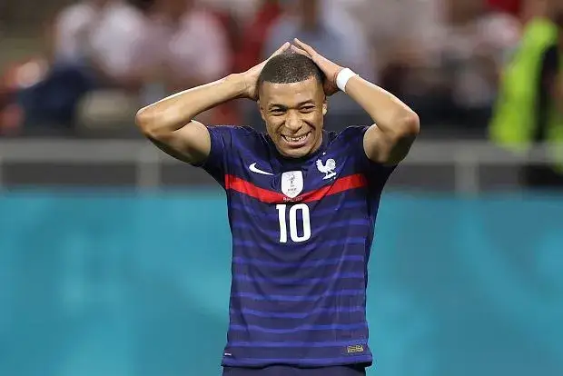 W jakim kraju gra Mbappé? Zaskakujące fakty o jego karierze
