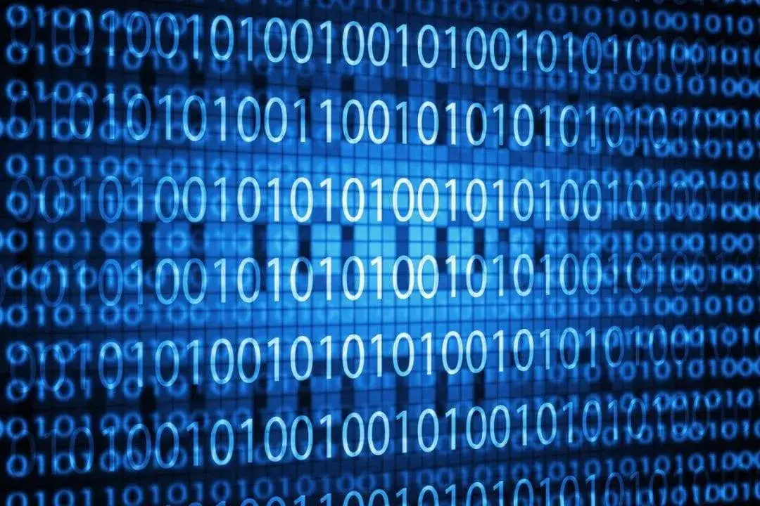 Dlaczego system binarny jest kluczowy dla działania komputerów?