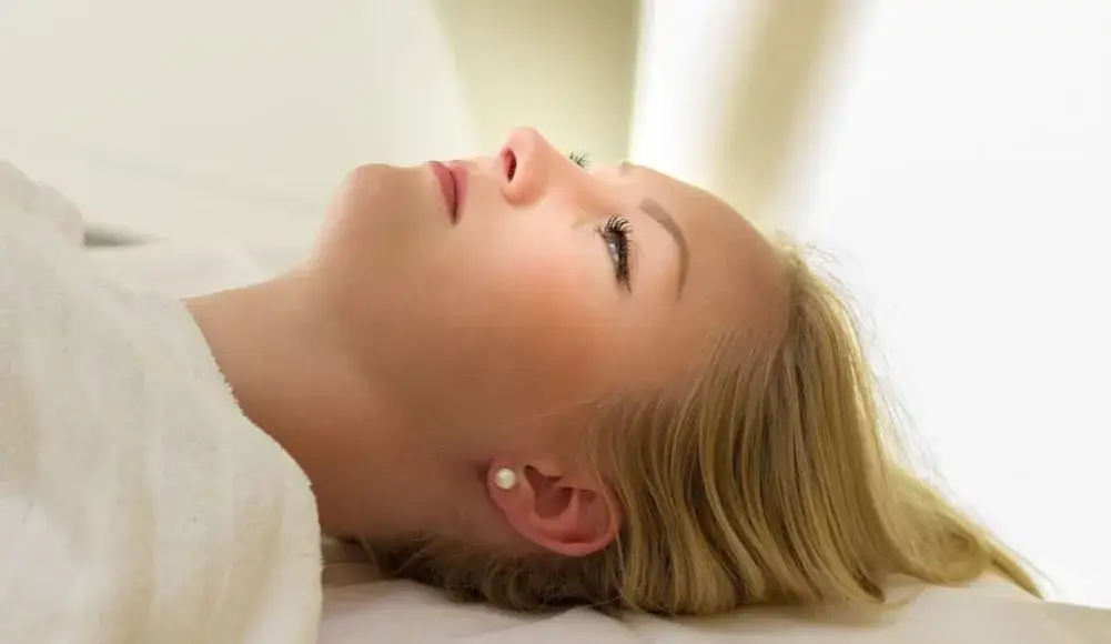 Peeling fenolowy ile się goi - poznaj czas regeneracji skóry