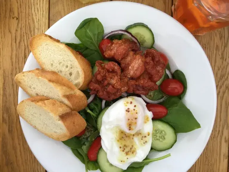 Co zjeść w Sandomierzu? Odkryj wyjątkowe smaki i tradycje kulinarne