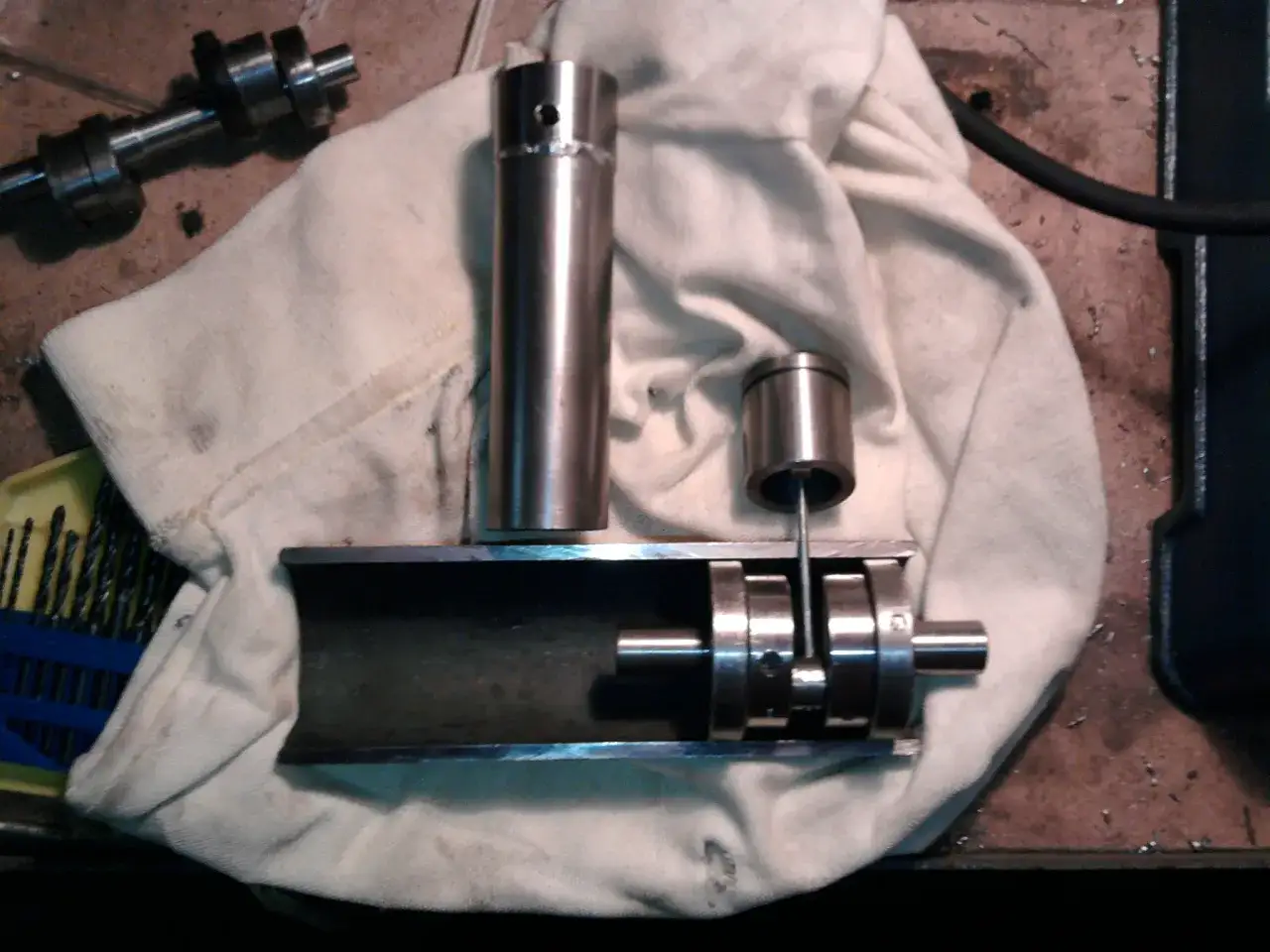 Jak zrobić silnik parowy? Zbuduj własny model bezpiecznie!