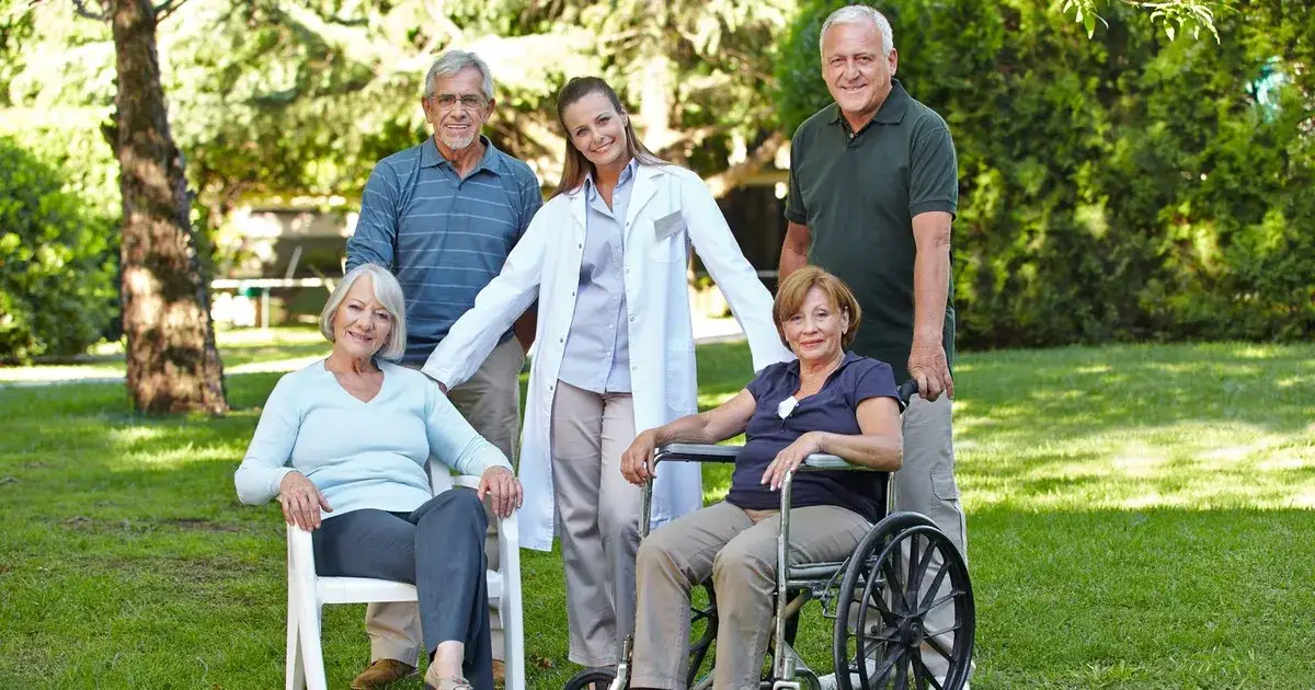 Jak otworzyć dom seniora - kluczowe kroki i wymagania prawne