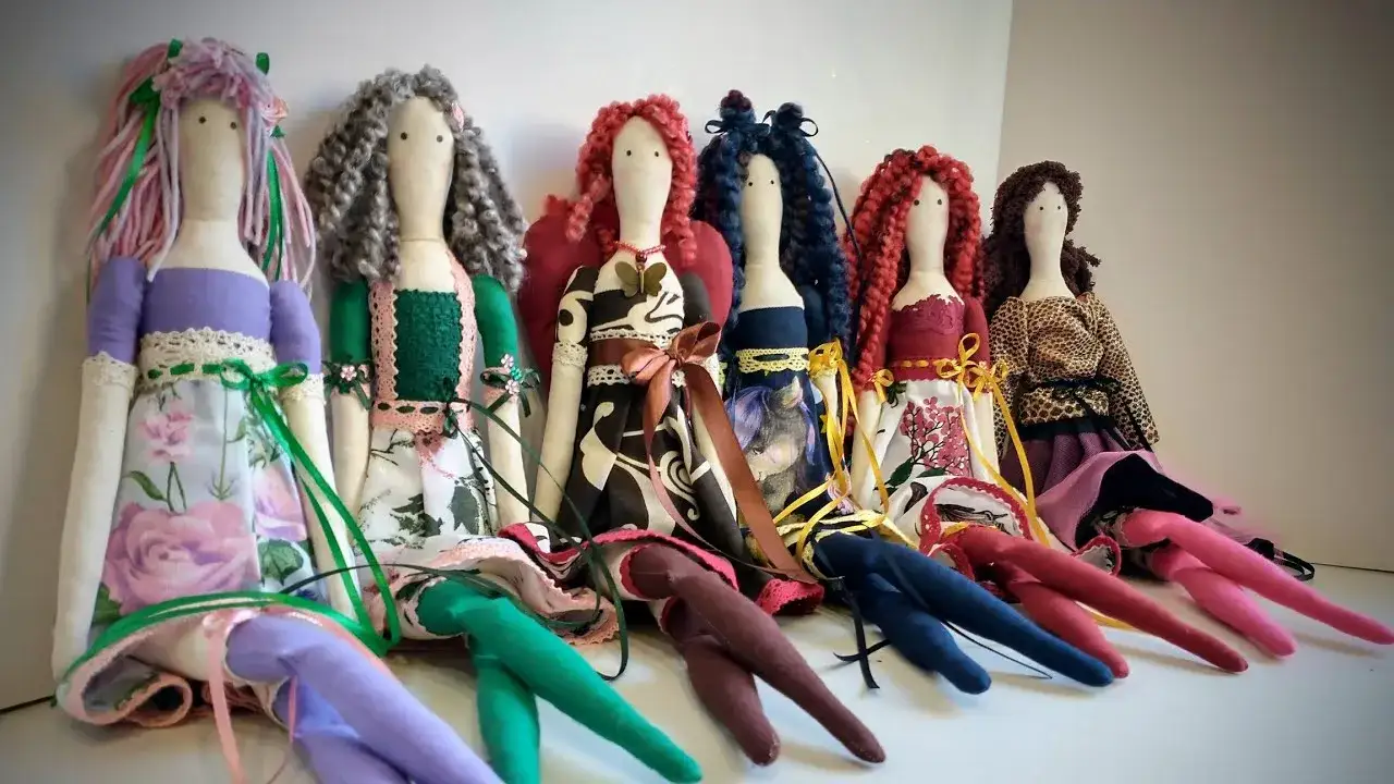 Uszyj lalkę Tildę krok po kroku: Uniknij błędów, stwórz dzieło!