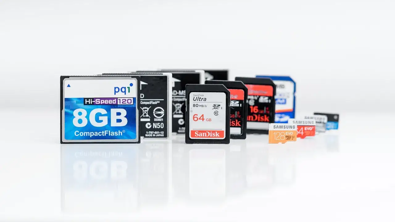 Jak podłączyć kartę SD do telefonu i uniknąć problemów z pamięcią