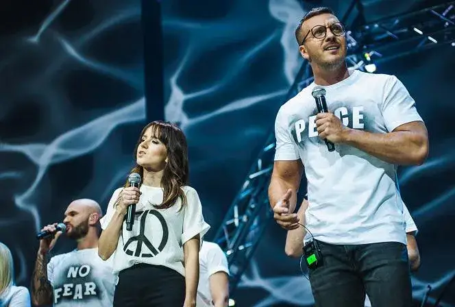 Dach piosenka Tabb i Sound’n’Grace - emocjonalna opowieść miłosna