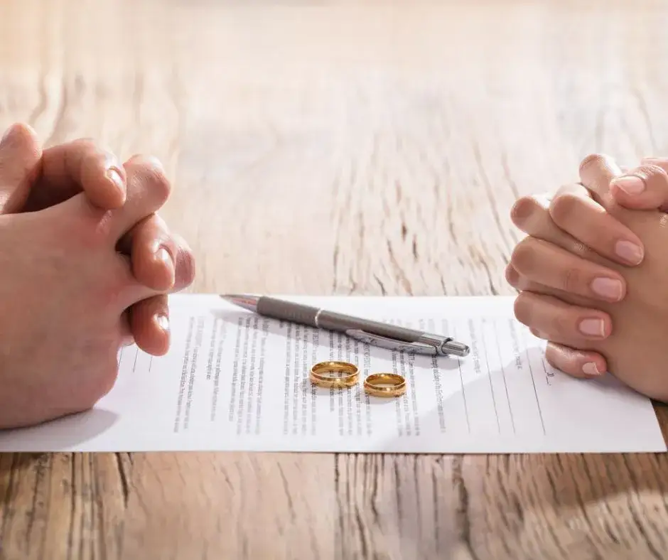 Jak sprawdzić, czy żona złożyła pozew o rozwód - Poradnik prawny