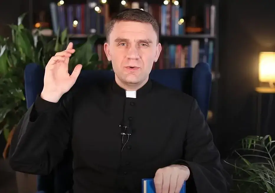 Czy modlitwa w grzechu ciężkim ma sens? Odkryj jej prawdziwą moc