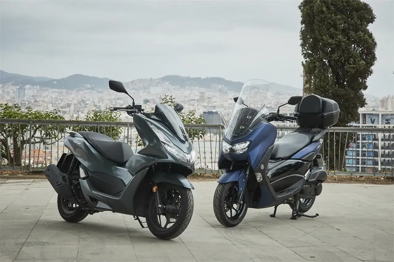 Yamaha NMAX 125 czy Honda PCX 125 – który skuter wybrać dla siebie?