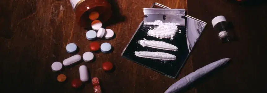 Czy branie narkotyków to grzech? Odkryj moralne konsekwencje