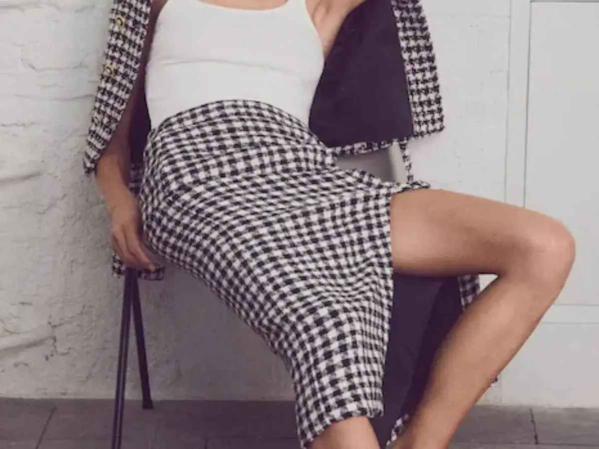 Estilos de falda gris larga que no sabías que necesitabas