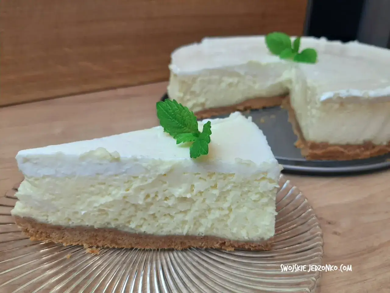 Przepyszny sernik: kremowy, nie opada! Mój przepis na sukces.