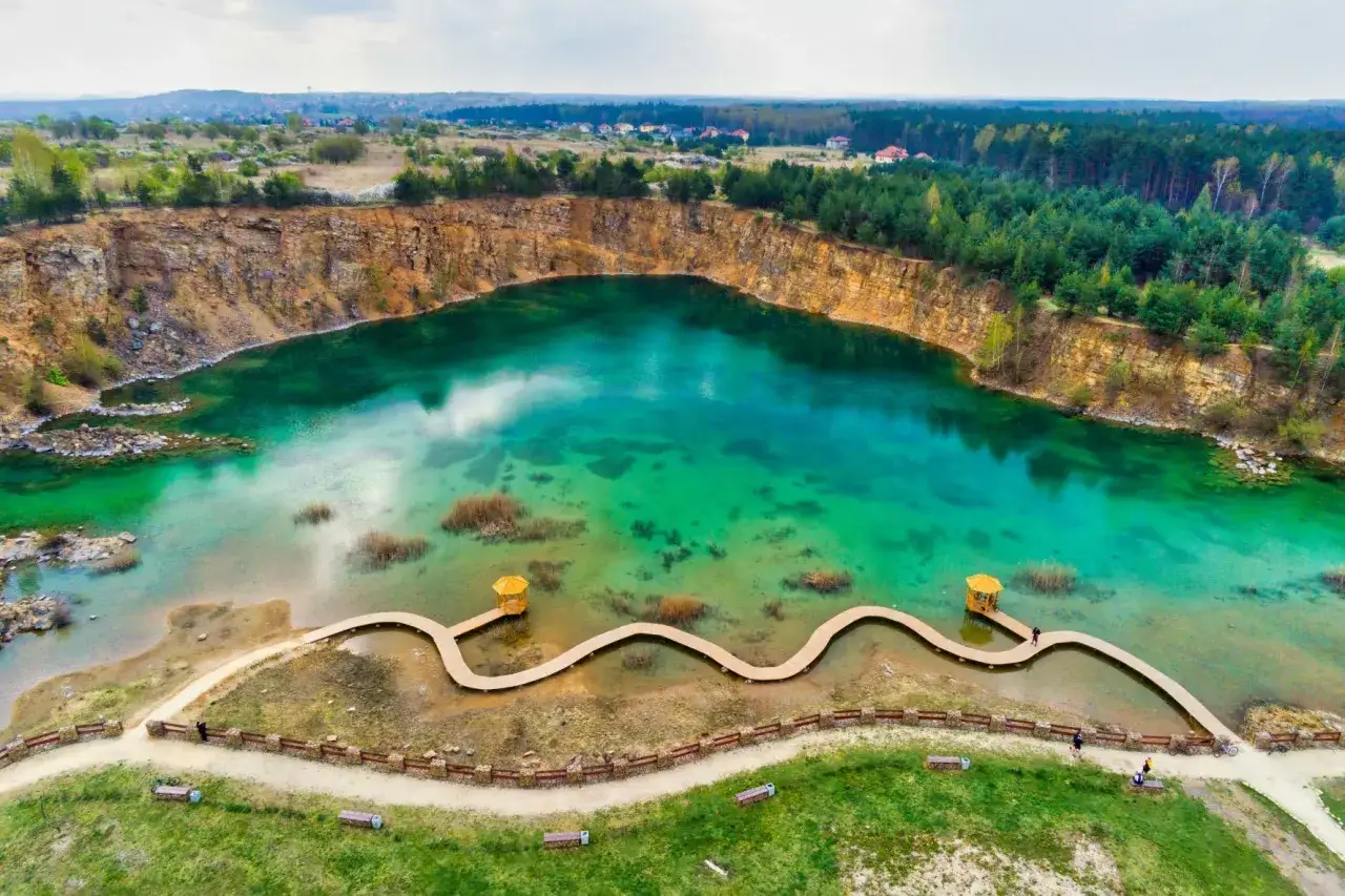 Najlepsze atrakcje w Świątnikach Górnych, których nie możesz przegapić