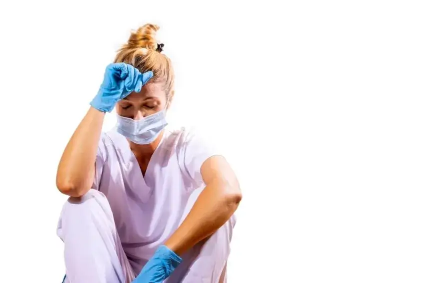 Wypalenie zawodowe do jakiego lekarza? Sprawdź, kto może pomóc