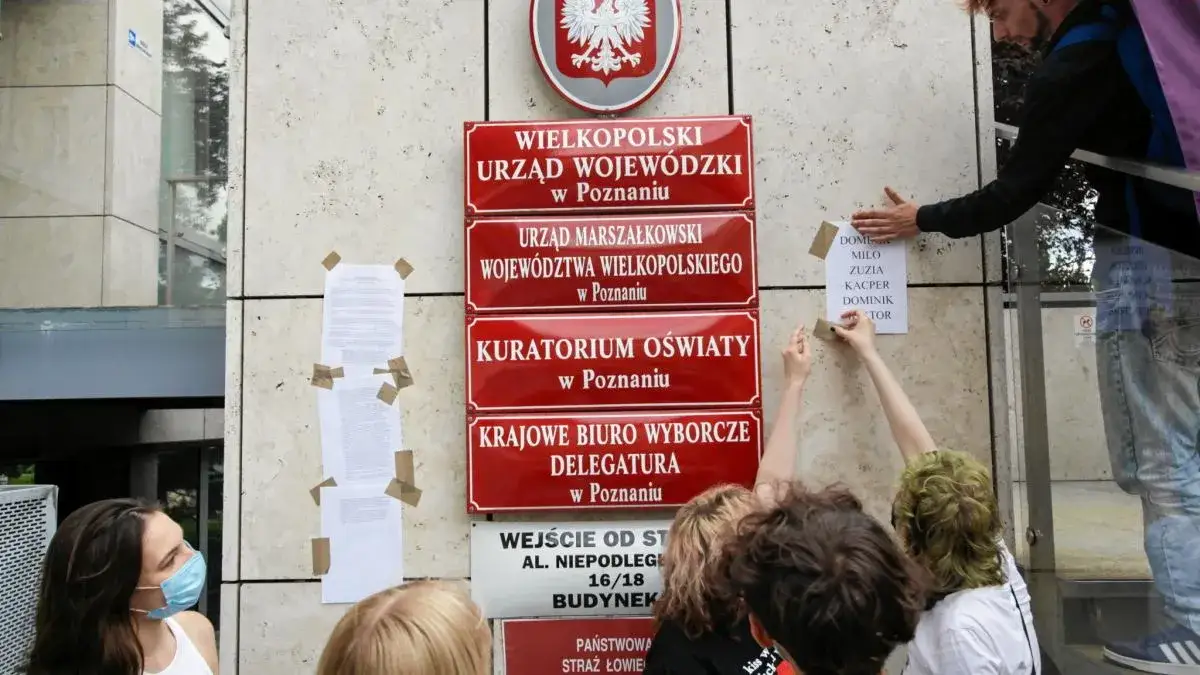 Jak napisać odwołanie do kuratorium oświaty, aby uniknąć błędów?