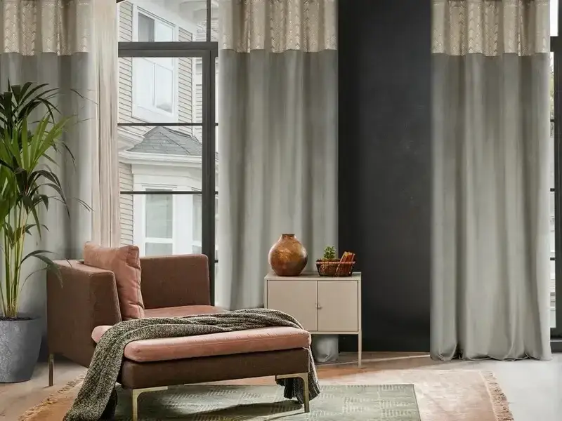Jakie zasłony do sypialni? Wybierz te, które odmienią Twój sen