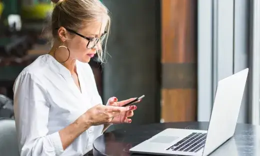 Adobe Stock: Ile zarobisz? Realne kwoty i jak zacząć