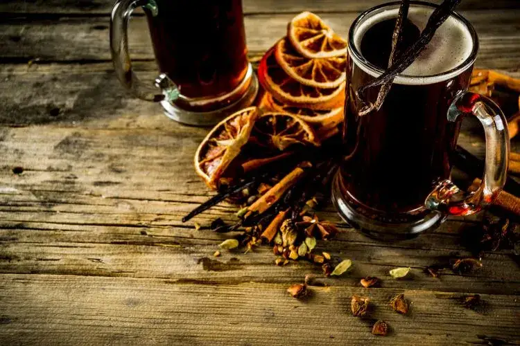 Jakie piwo do grzańca? Odkryj idealne smaki na zimowe wieczory