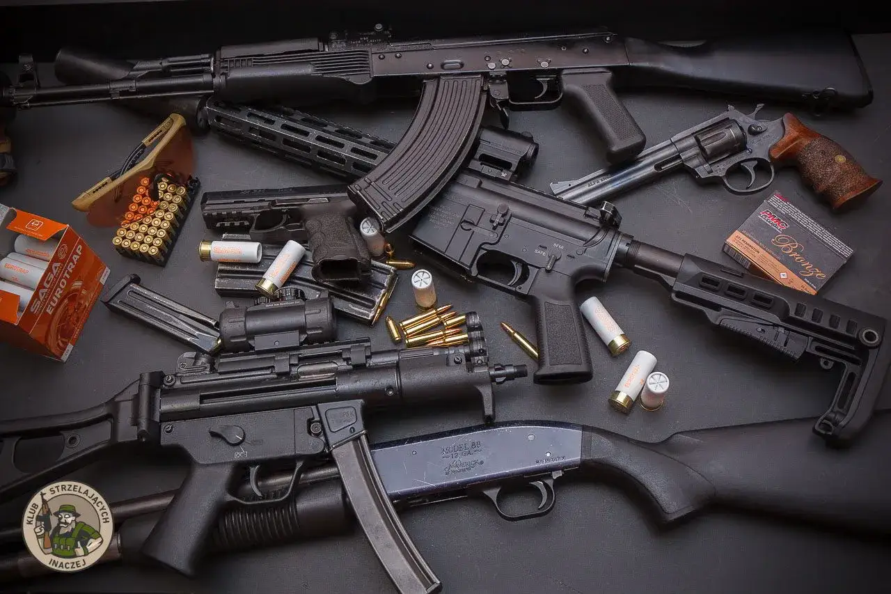 Pozwolenie na broń: Sport czy samoobrona? Kompletny przewodnik