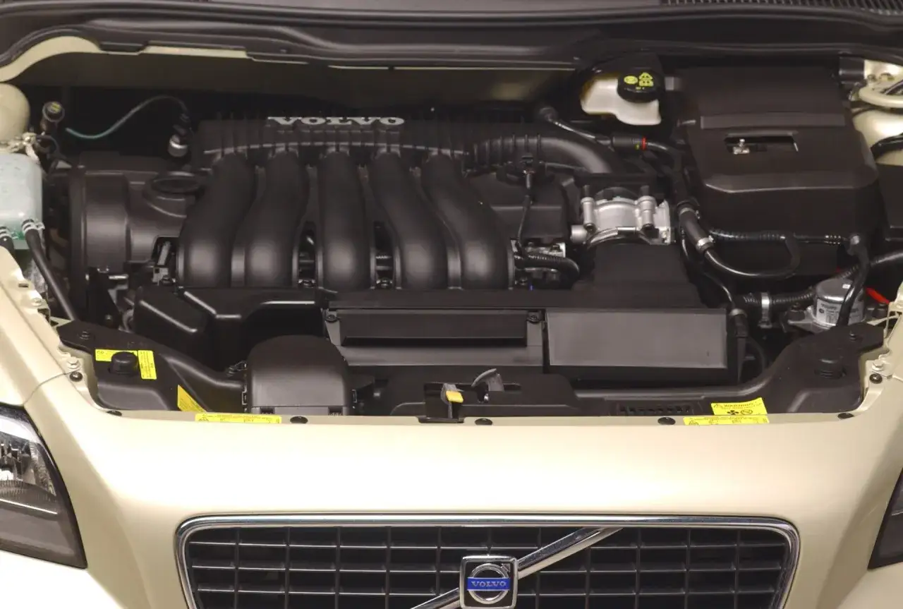 Volvo V40 jaki silnik wybrać, aby uniknąć wysokich kosztów eksploatacji?