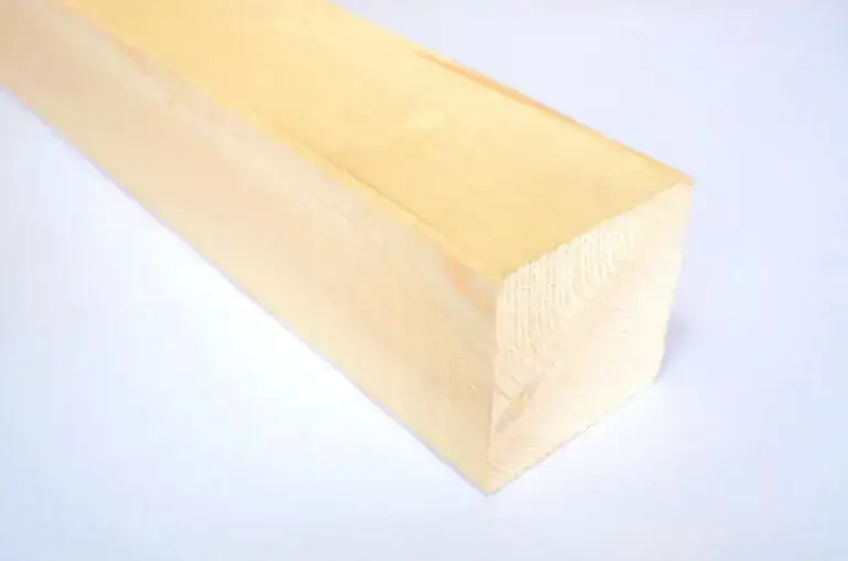 Najlepsze drewno na dachy: Wybierz trwałe i odporne materiały