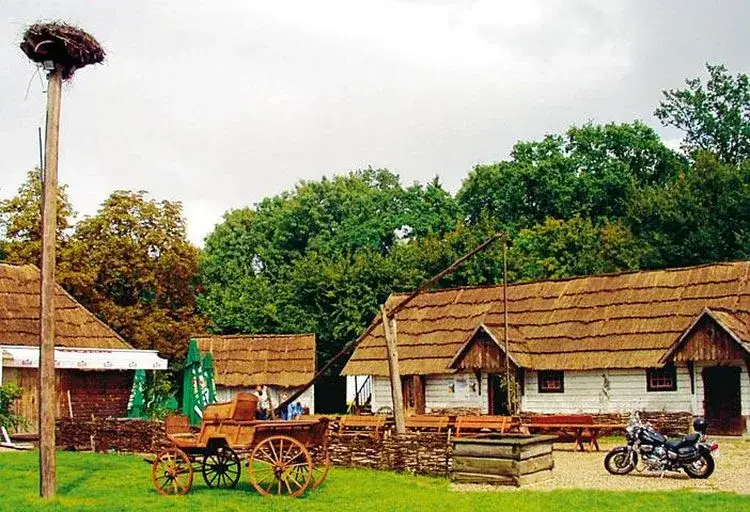 Cichowo skansen: odkryj fascynujące atrakcje i historię miejsca