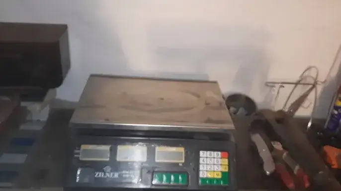 Ile miedzi jest w kablu 3x2 5? Oblicz masę i uniknij kosztów