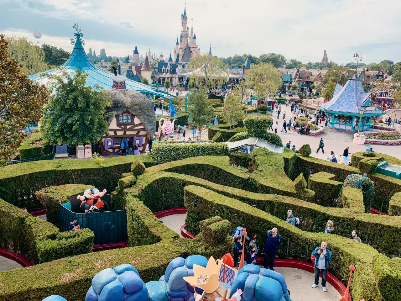 Disneyland Paris: Top Attraktionen & Tipps für Ihren Besuch