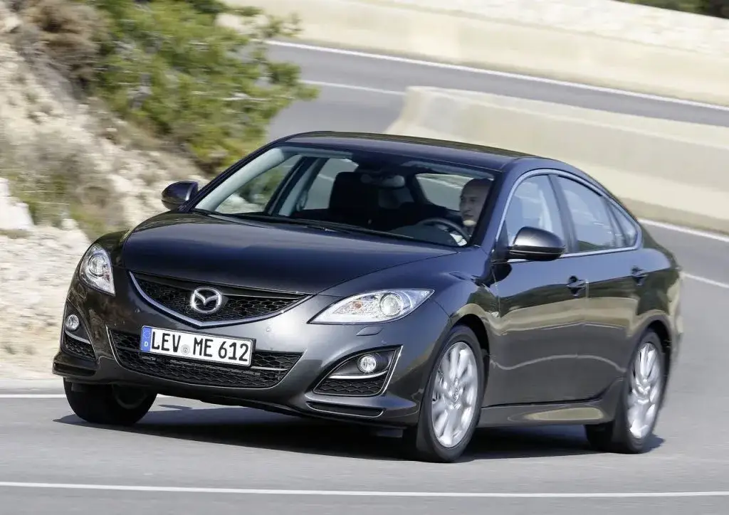 Mazda 6: Który silnik wybrać? Najlepsze jednostki napędowe