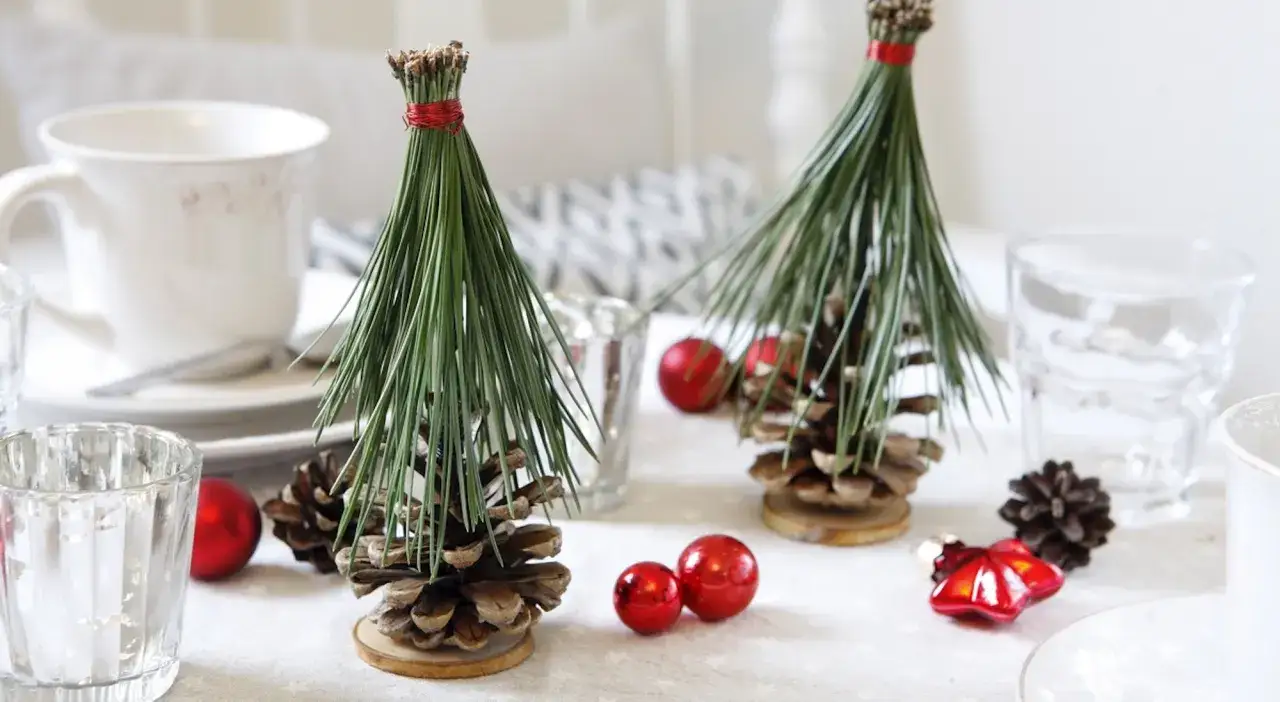 Cekinowa choinka DIY: Stwórz olśniewającą ozdobę bez błędów