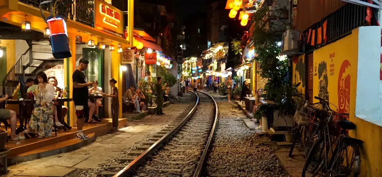 Najlepsze atrakcje w Hanoi, które musisz zobaczyć i przeżyć