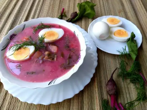 Jak ugotować zupę botwinkę - prosty przepis na smaczną zupę