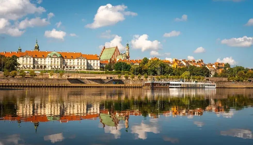 Najpiękniejsze miejsca w Warszawie, które musisz zobaczyć na własne oczy