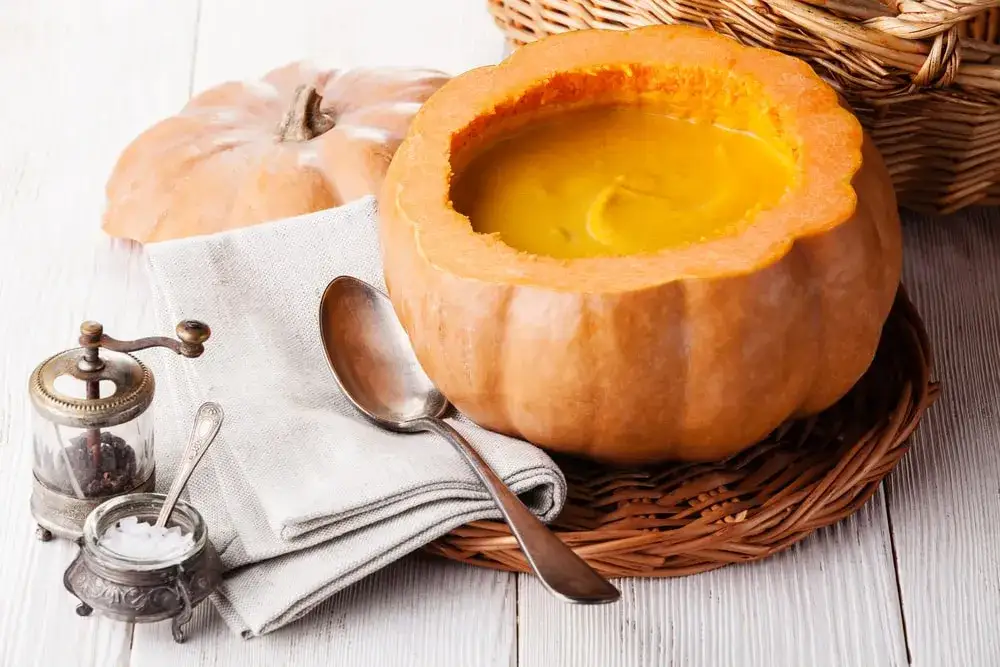 Co ugotować z dyni? Pyszne przepisy na dania, które zaskoczą