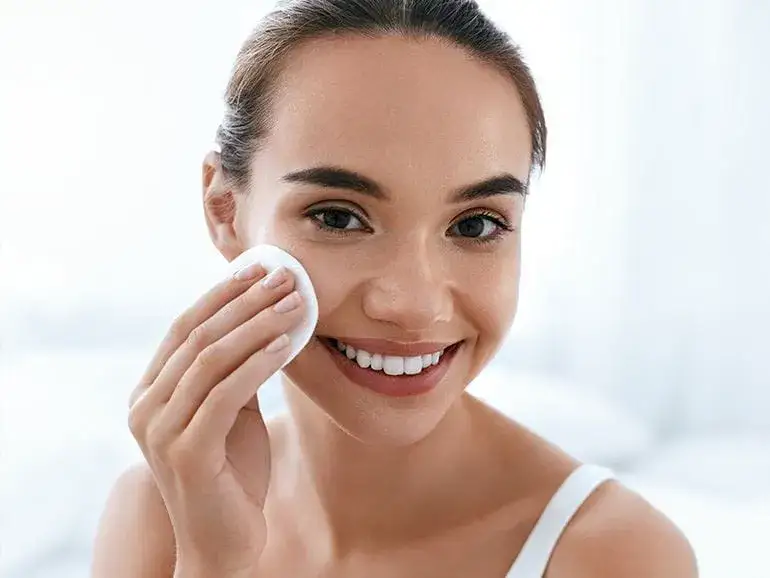 Czy krem Nivea jest dobry na trądzik? Sprawdź, zanim użyjesz