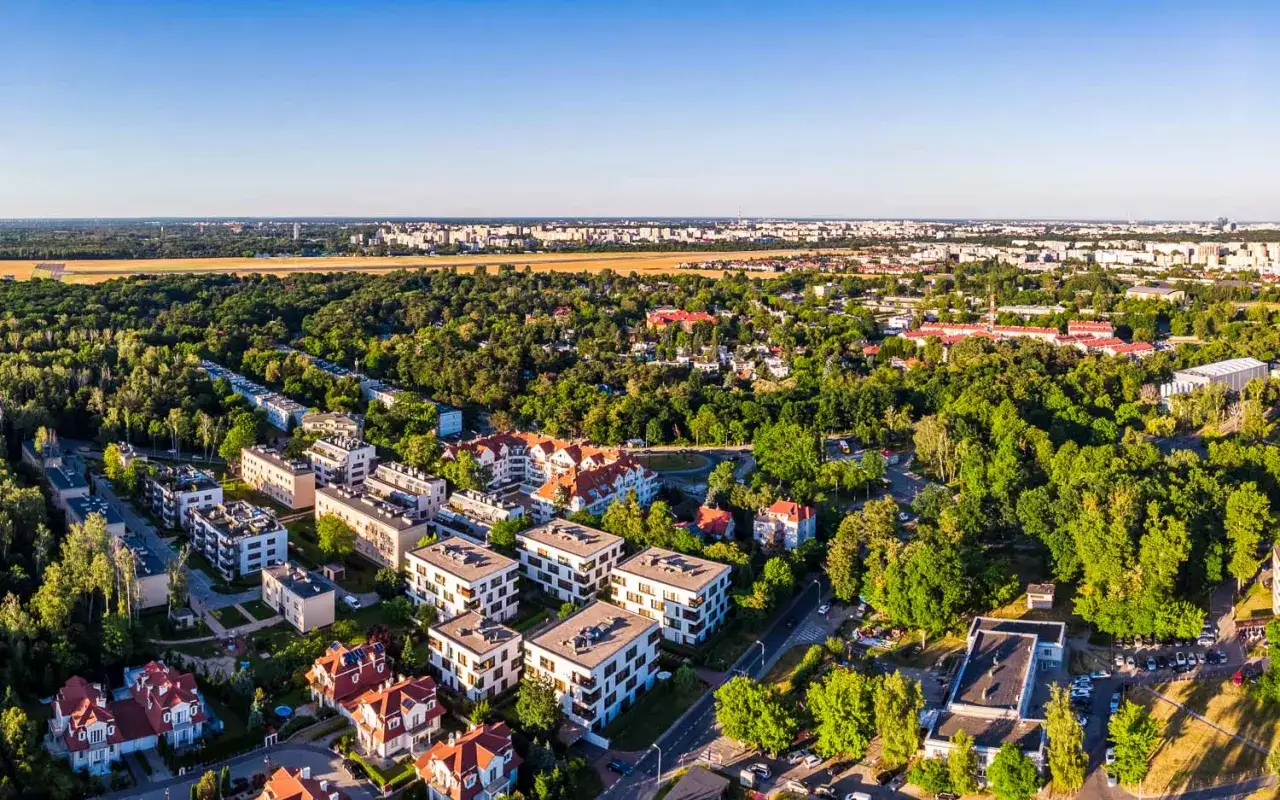 Bemowo Lotnisko: Osiedla, metro, hałas. Czy warto tu zamieszkać?
