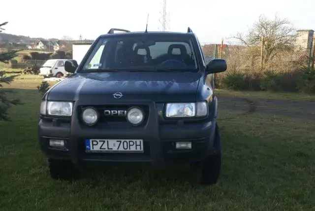 Opel Frontera: jaki silnik wybrać, aby uniknąć kosztownych błędów?