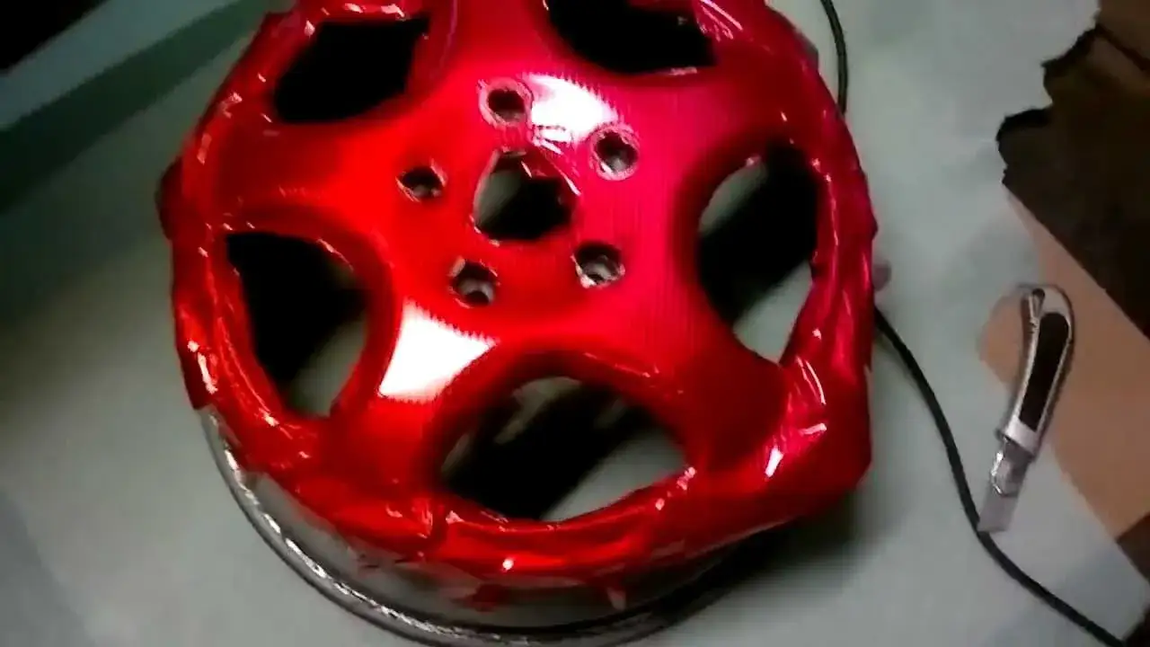 Jak okleic felgi folia i uzyskać profesjonalny efekt bez błędów