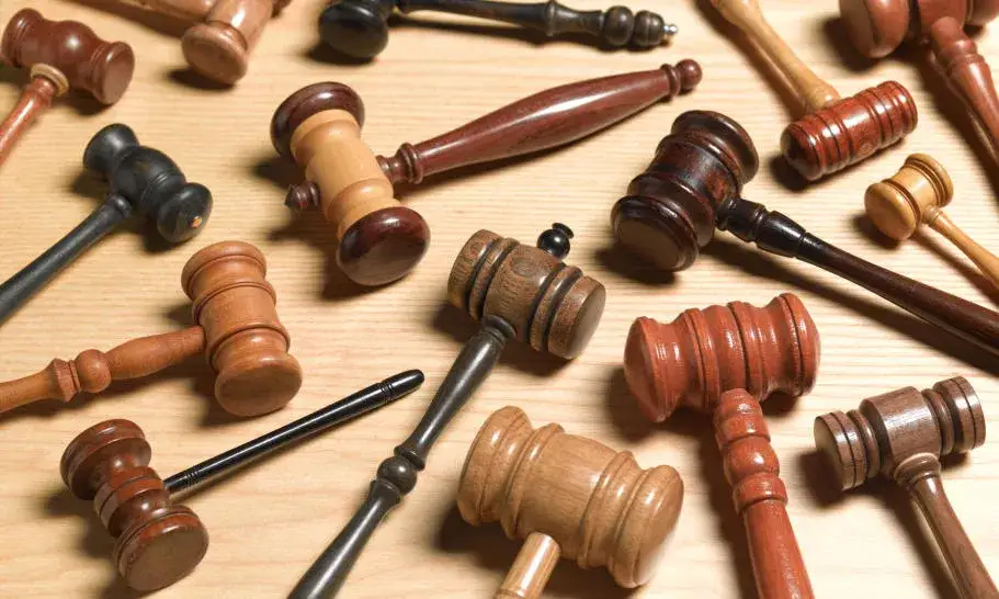 Sąd najwyższy czym się zajmuje - kluczowe funkcje i odpowiedzialności