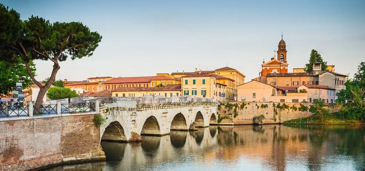 Rimini gdzie zjeść: Odkryj najlepsze lokale i smaki tego kurortu