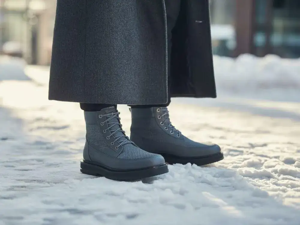 Kozaki męskie stylizacje: jak nosić je modnie i z klasą?