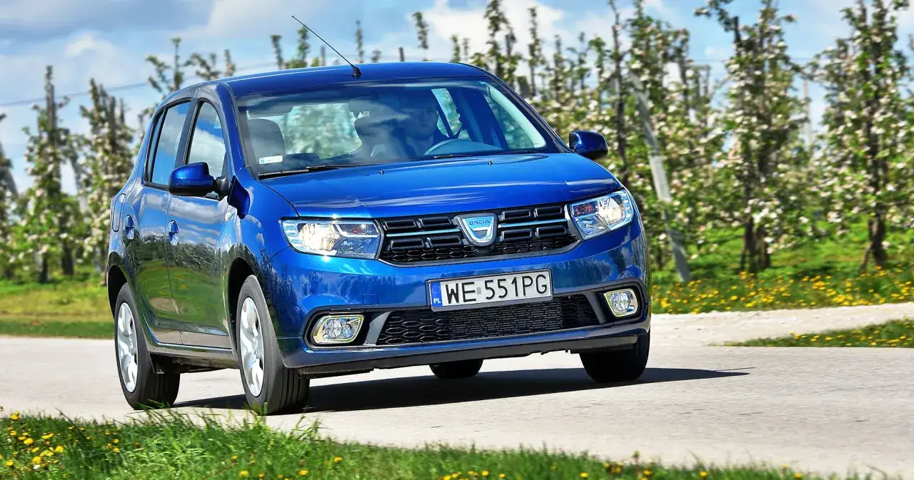 Dacia Sandero jaki silnik wybrać - porównanie opcji dla oszczędności